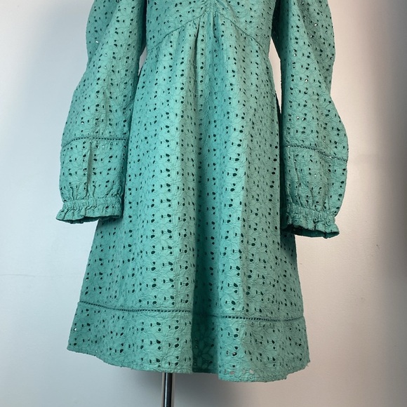 Chelsea 28 CINCHED FRONT EYELET LONG SLEEVE A-LINE DRESS IN GREEN SEAGLASS small - Picture 5 of 14